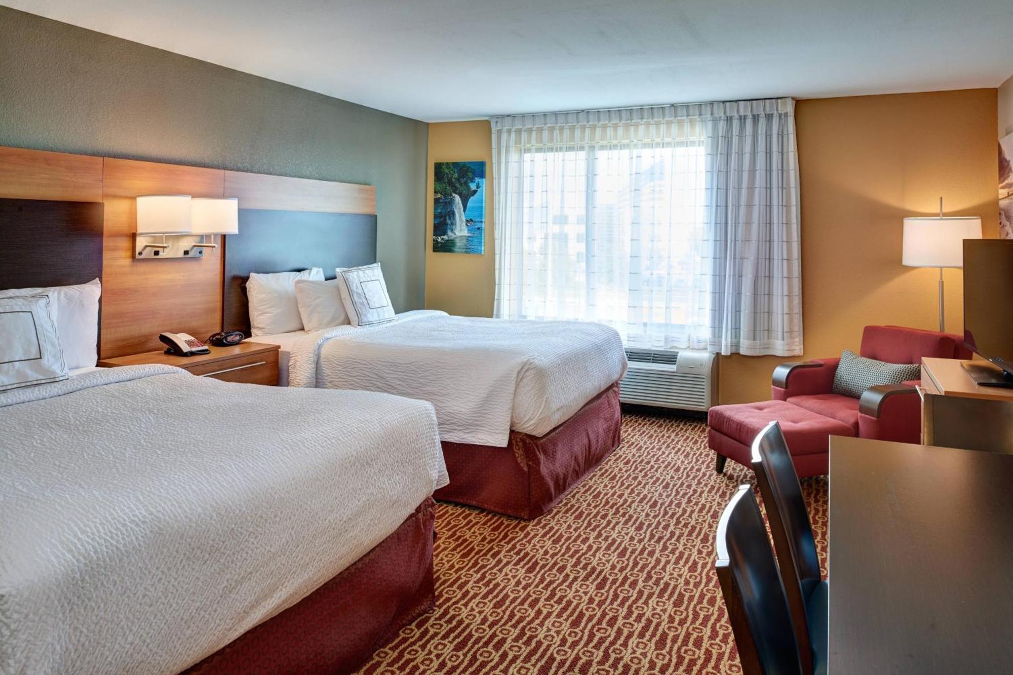 Towneplace Suites By Marriott Detroit Troy Bagian luar foto